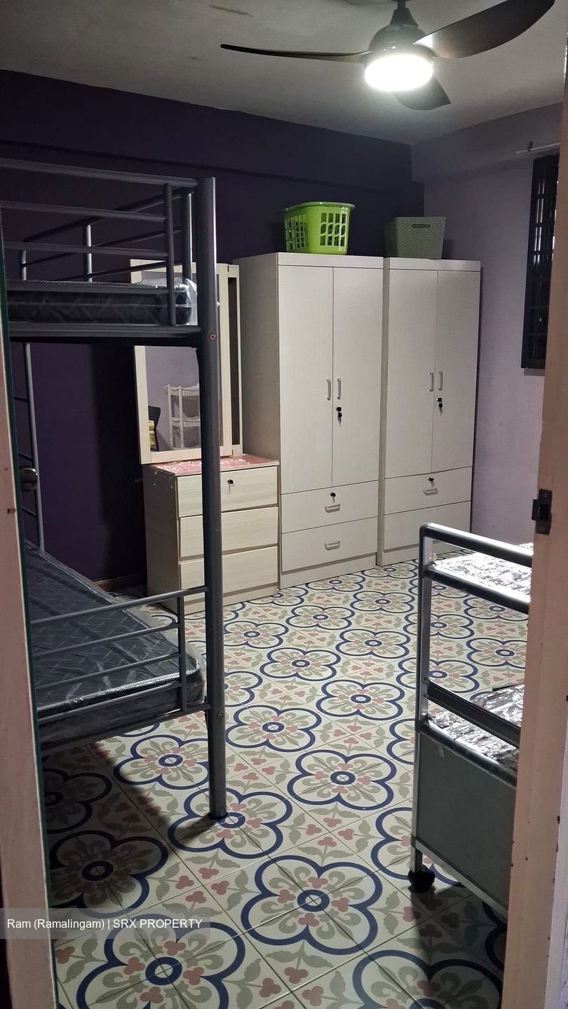 Blk 1 Brickworks Estate (Bukit Merah), HDB 3 Rooms #586277101